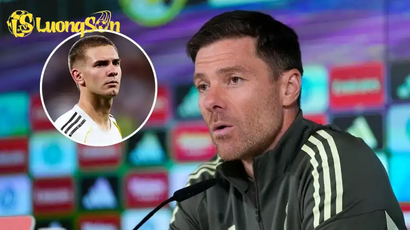 HLV Xabi Alonso tuyên bố muốn giữ Mastantouno ở lại Real HLV Xabi Alonso tuyên bố muốn giữ Mastantouno ở lại Real