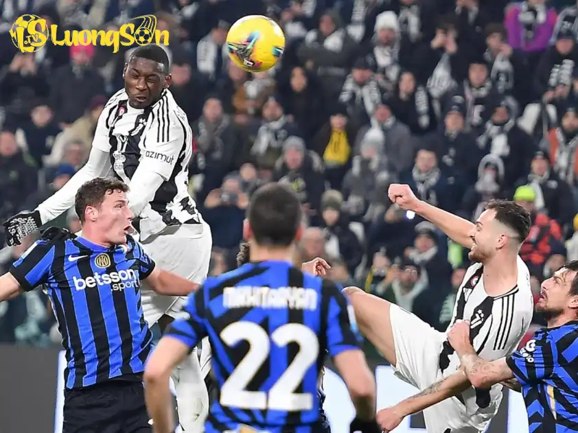 Juventus và Inter là hai đội bóng hàng đầu đất nước hình chiếc ủng (Ảnh: Football Italia) Juventus và Inter là hai đội bóng hàng đầu đất nước hình chiếc ủng (Ảnh: Football Italia)