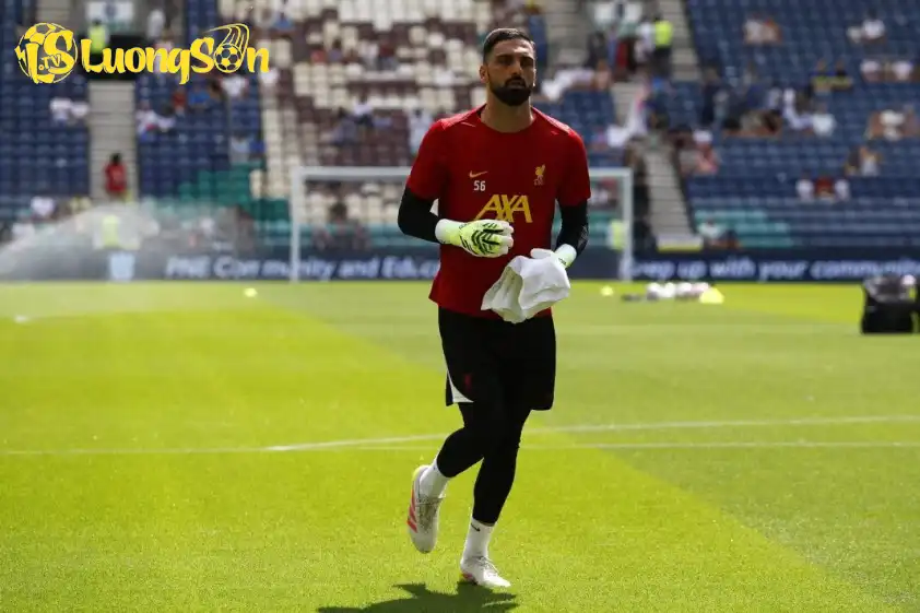 Thủ thành Mamardashvili chuẩn bị có trận ra mắt Ngoại hạng Anh (Ảnh: CLB) Thủ thành Mamardashvili chuẩn bị có trận ra mắt Ngoại hạng Anh