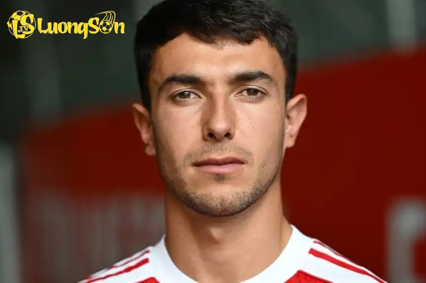 Zubimendi đang là cầu thủ trụ cột của Arsenal.