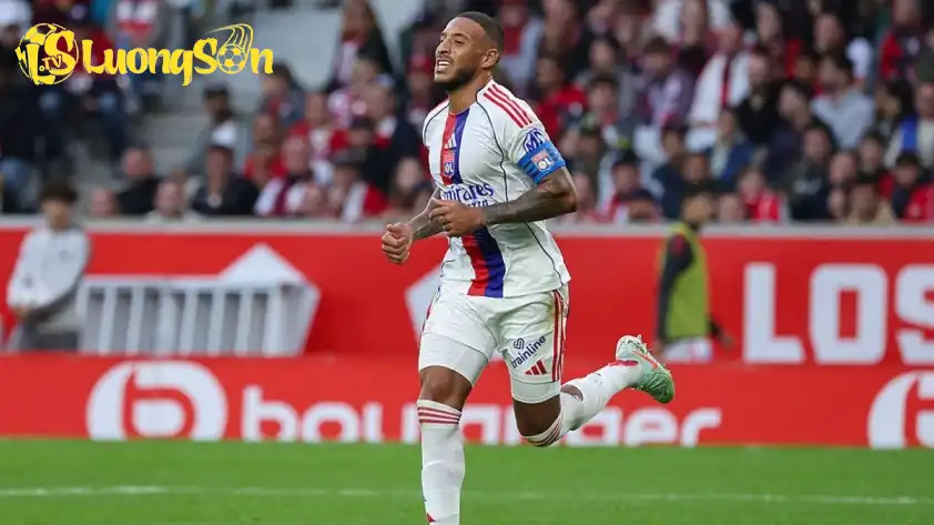 Lyon được dự đoán sẽ tìm lại chiến thắng trong trận đấu này để củng cố vị trí trên bảng xếp hạng. Lyon được dự đoán sẽ tìm lại chiến thắng trong trận đấu này để củng cố vị trí trên bảng xếp hạng.