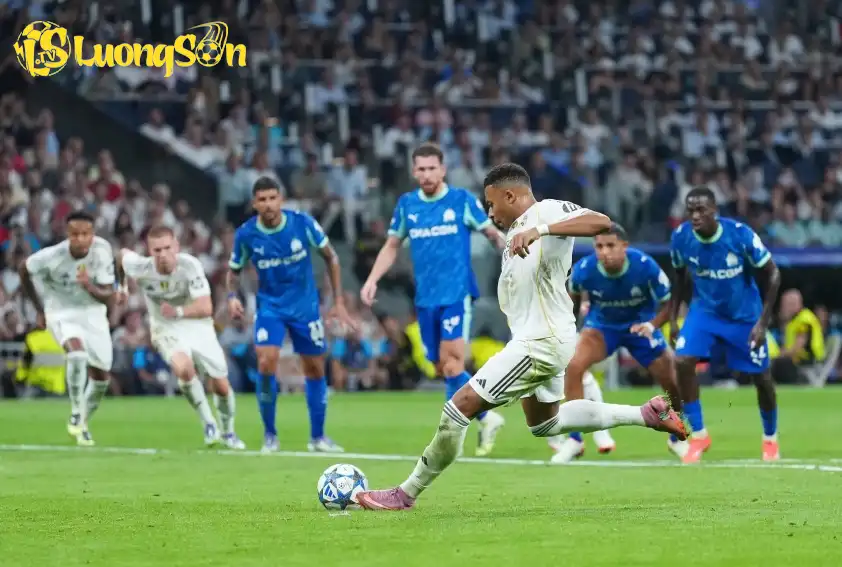 Mbappe nên được ưu tiên đá 11m ở Real - Ảnh: La Liga Mbappe nên được ưu tiên đá 11m ở Real - Ảnh: La Liga