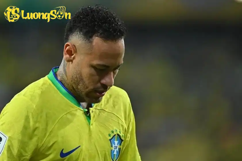 Với việc chấn thương liên tục khiến cơ hội dự World Cup của ngôi sao Brazil mong manh hơn bao giờ hết (Ảnh: Marca)