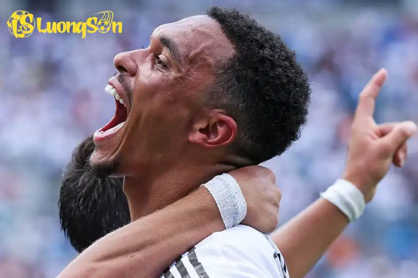 Real Madrid vẫn tin tưởng Trent sẽ thành công tại Bernabeu Real Madrid vẫn tin tưởng Trent sẽ thành công tại Bernabeu